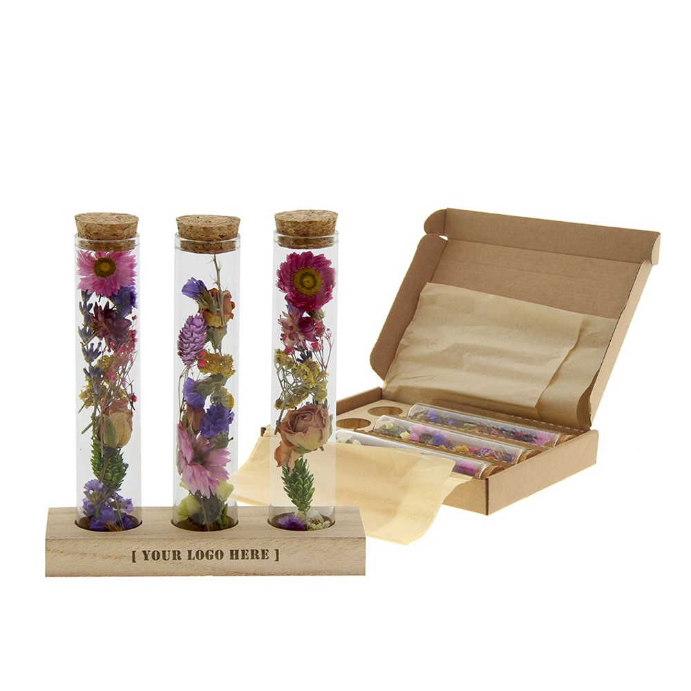 Dried Flowers in Letterbox (M), Multicolor